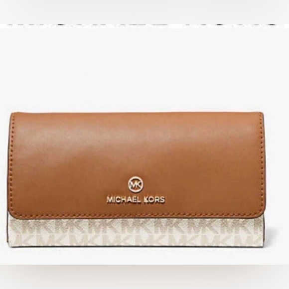 Michael Kors Accessories - Michael Kors Jet Set Charm Vanilla/Acorn Tri-fold Wallet